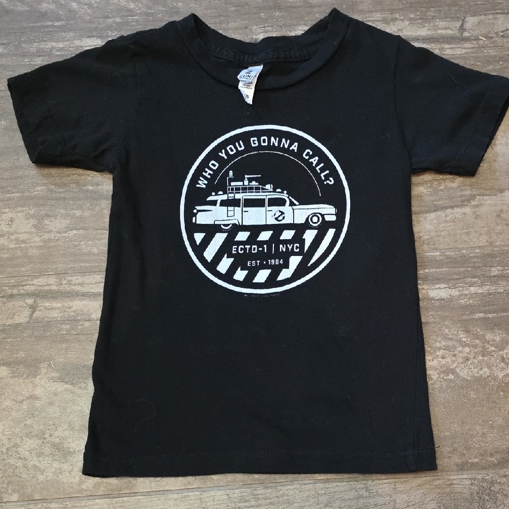 Black Kids T-Shirt with Ghostbusters Print
